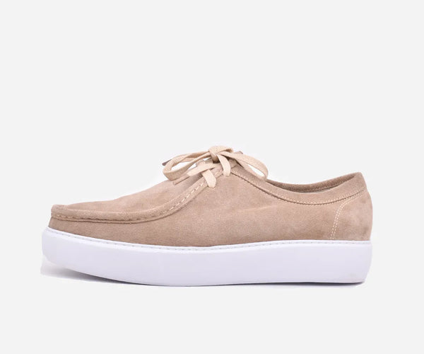 Baskets confortables en cuir daim beige – op154