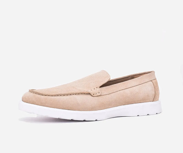 Chaussures europiyane en daim beige – op158