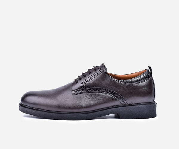CHAUSSURE CLASSIQUE EN CUIR MARRON – OP30