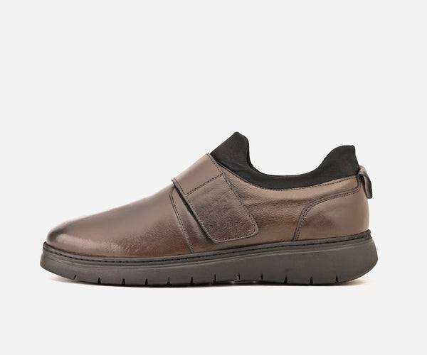 Chaussure en cuir marron – op44