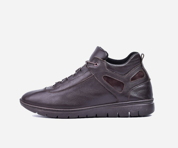 Mini bottine en cuir marron - op32